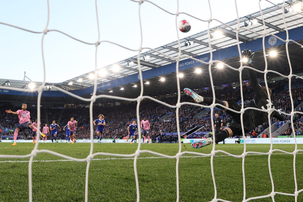 FBL-ENG-PR-LEICESTER-EVERTON
