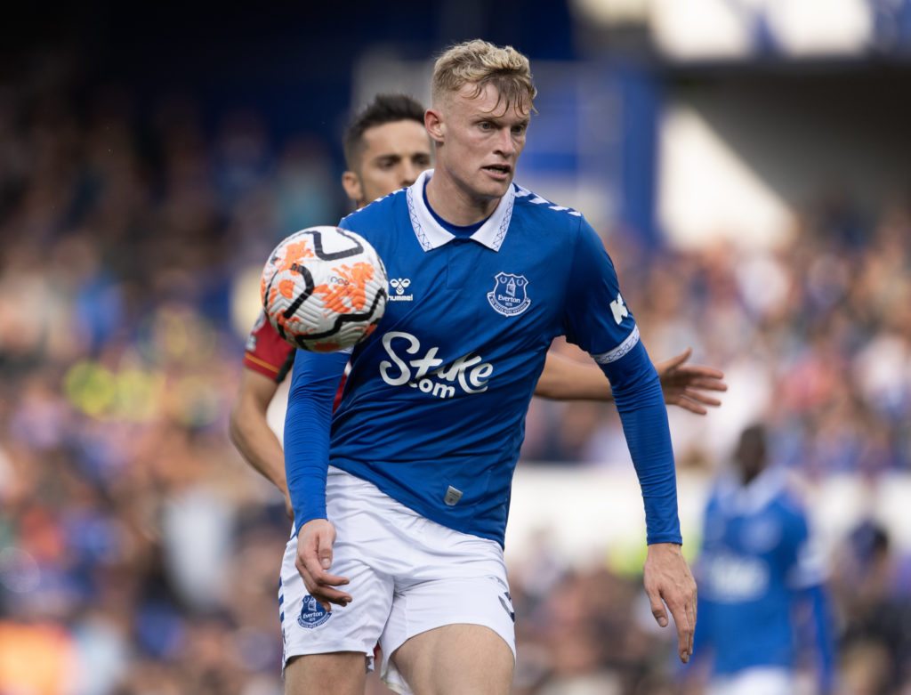 Everton FC v Wolverhampton Wanderers - Premier League