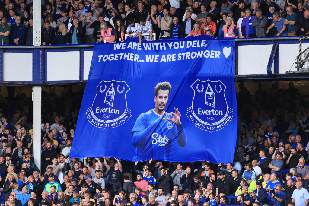 Everton FC v Fulham FC - Premier League