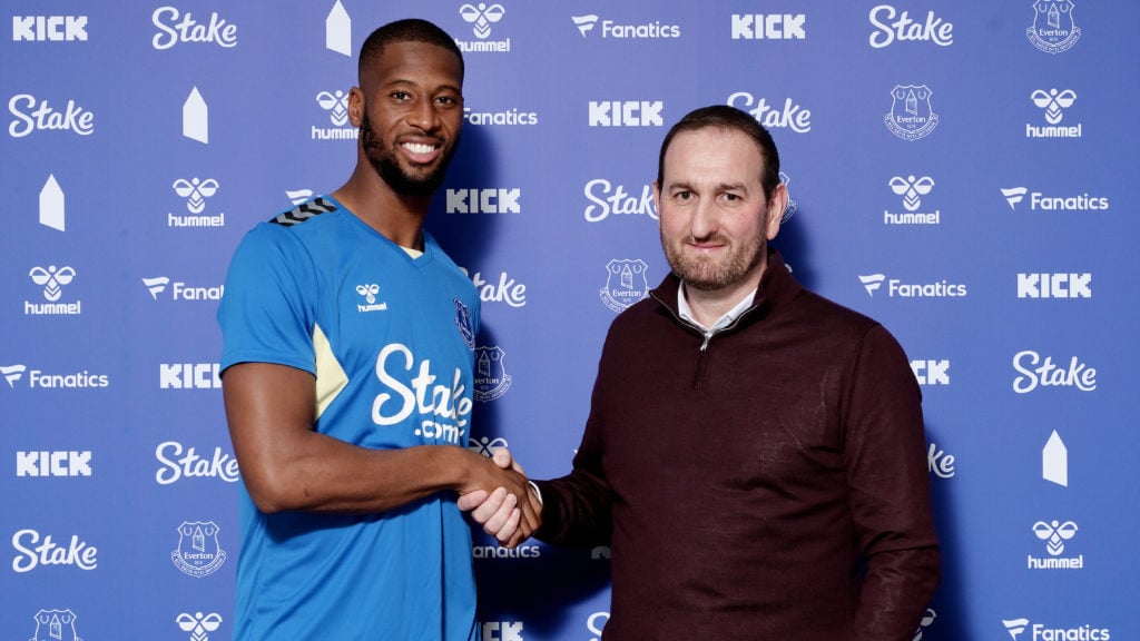 Everton Unveil New Signing Beto