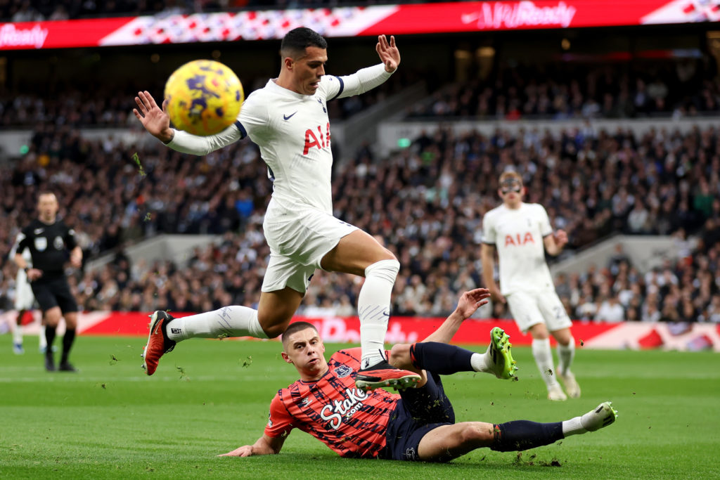 Tottenham Hotspur v Everton FC - Premier League
