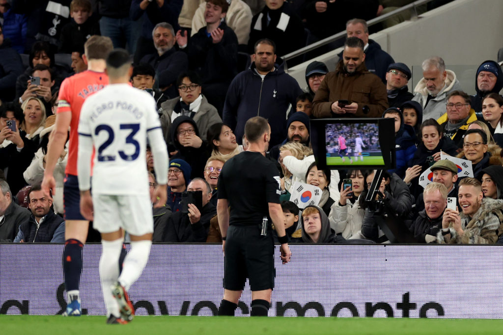 Tottenham Hotspur v Everton FC - Premier League