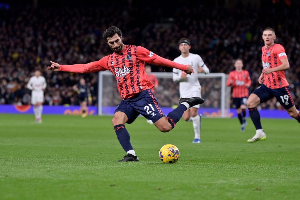 Tottenham Hotspur v Everton FC - Premier League