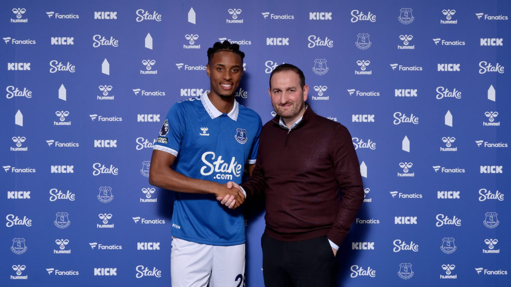 Everton Unveil New Signing Youssef Chermiti