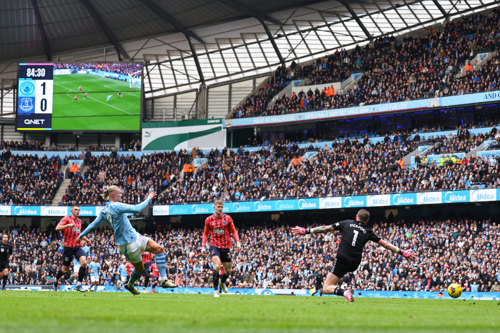 Manchester City v Everton FC - Premier League