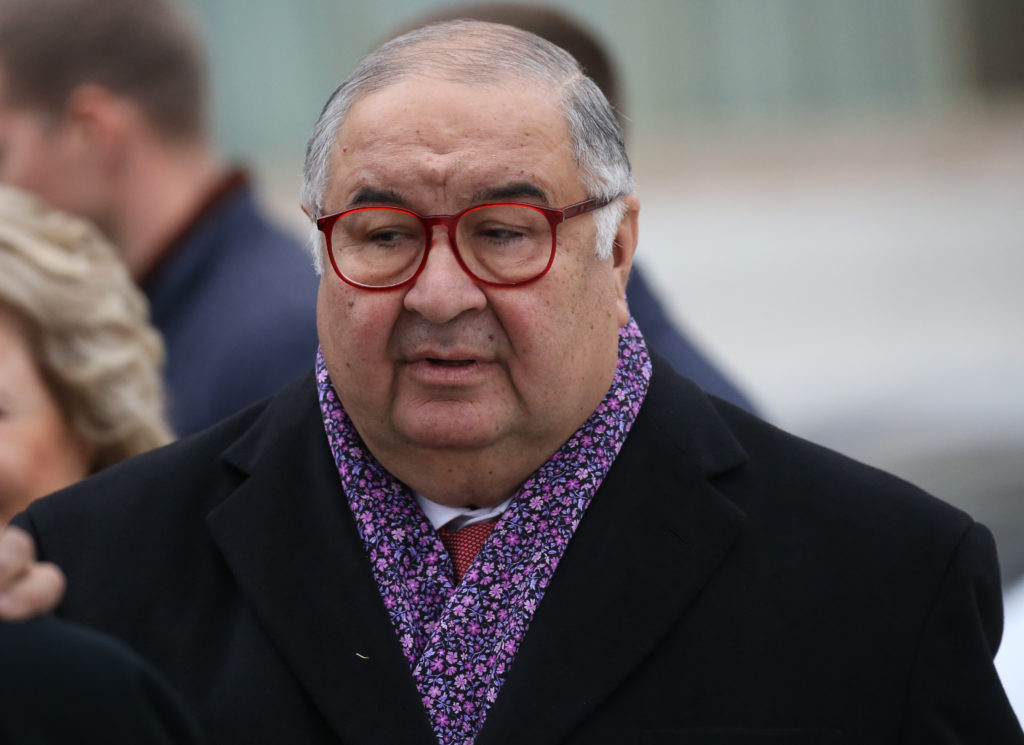 Russian President Vladimir Putin opens the monument of Yevgeny Primakov in Moscow