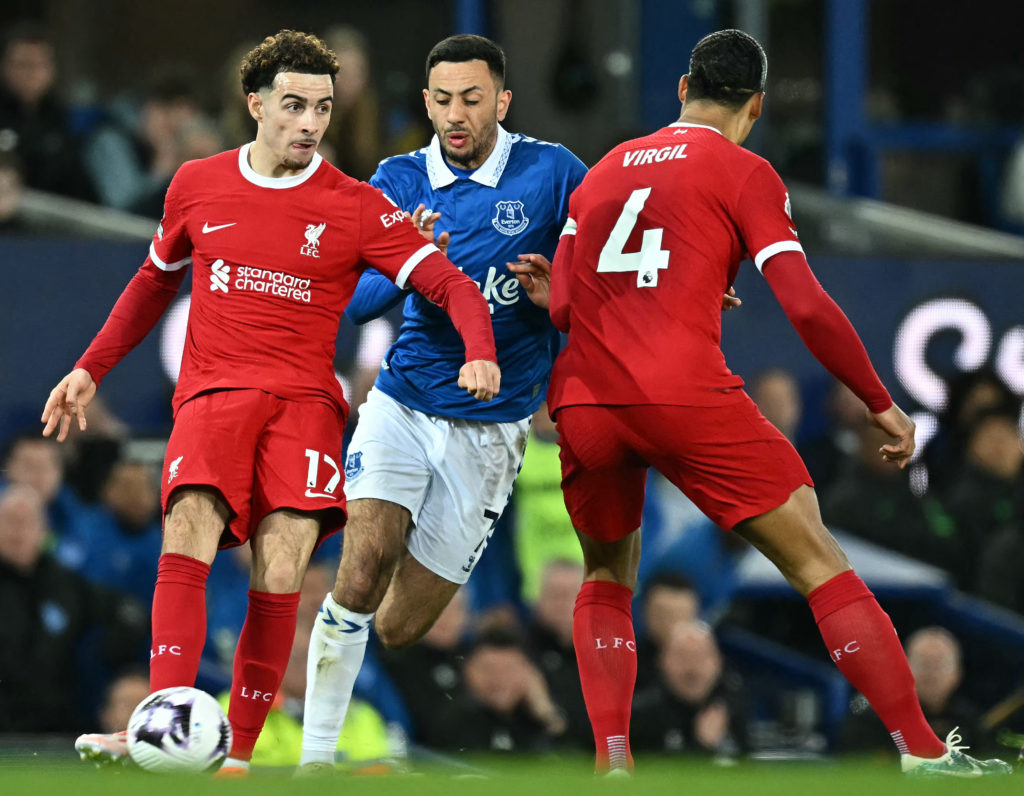 FBL-ENG-PR-EVERTON-LIVERPOOL