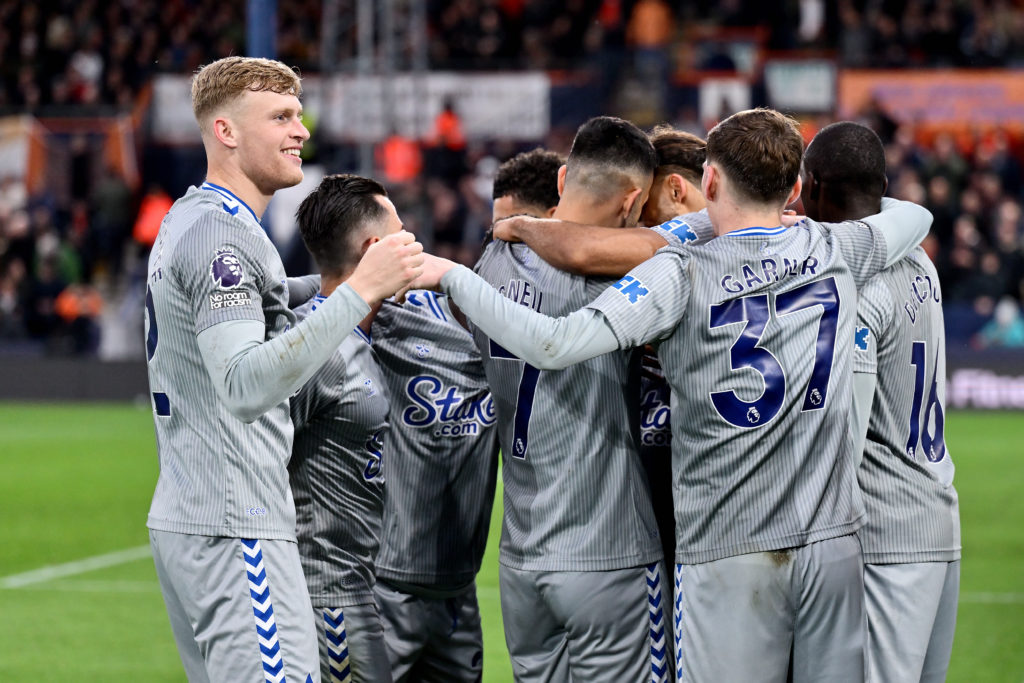 Luton Town v Everton FC - Premier League