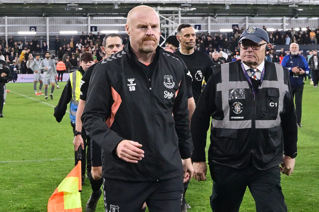 Luton Town v Everton FC - Premier League