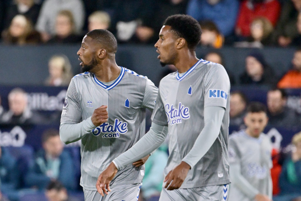 Luton Town v Everton FC - Premier League