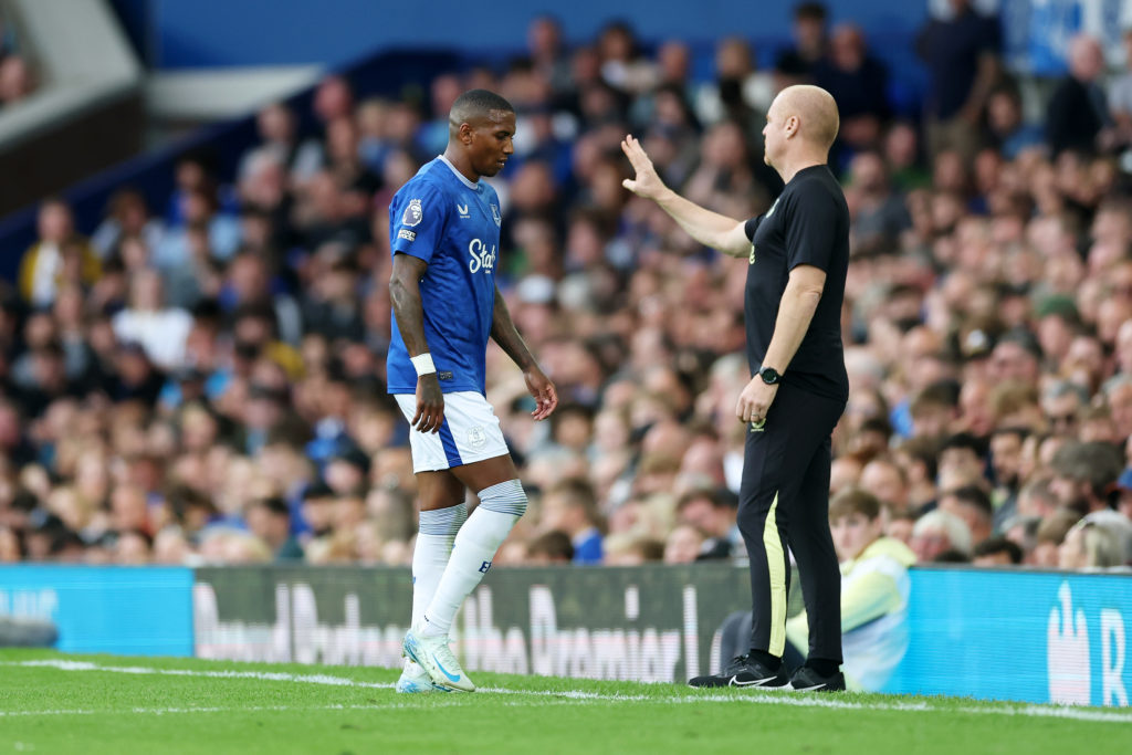Everton FC v Brighton & Hove Albion FC - Premier League