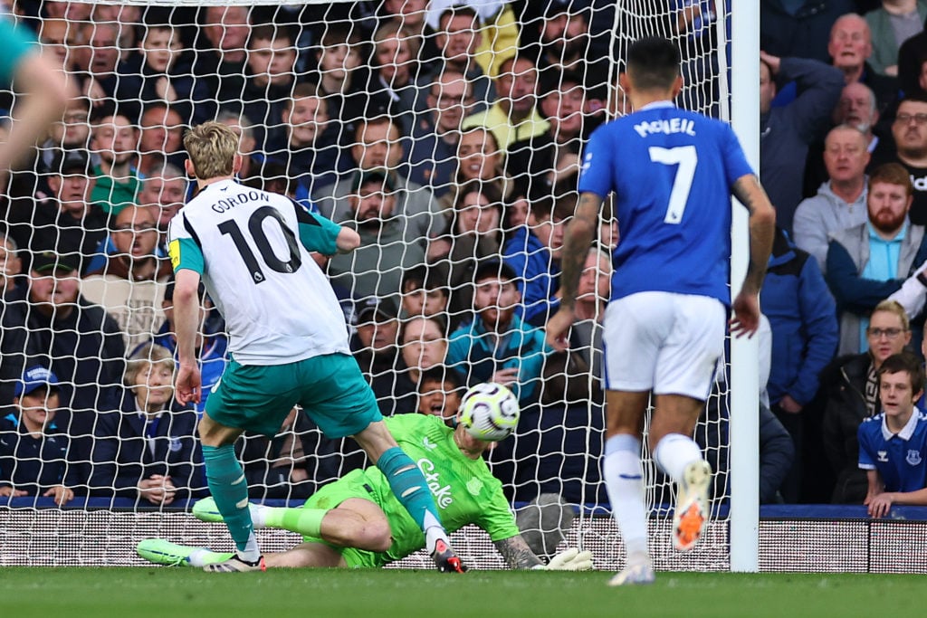 Everton FC v Newcastle United FC - Premier League