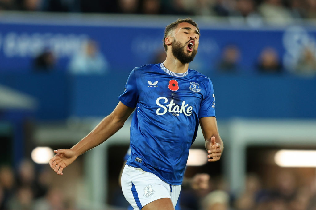 Everton FC v Fulham FC - Premier League