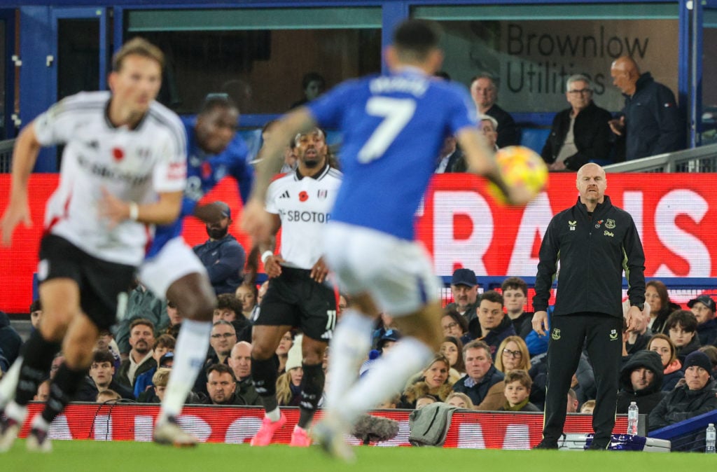 Everton FC v Fulham FC - Premier League