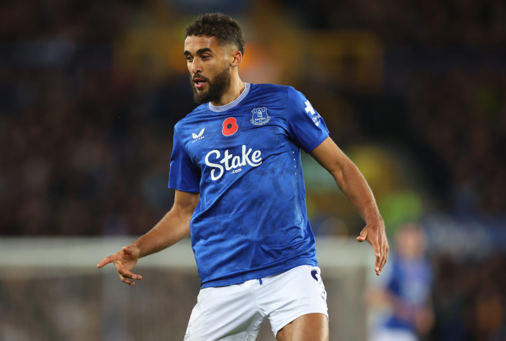 Everton FC v Fulham FC - Premier League