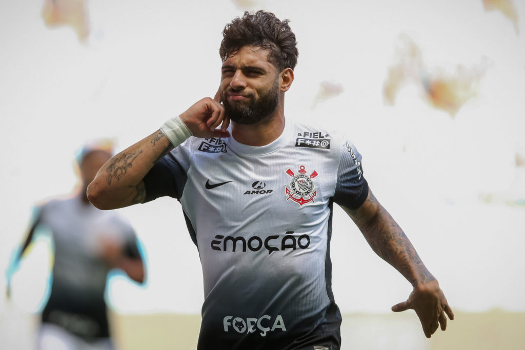 Gremio v Corinthians - Brasileirao 2024