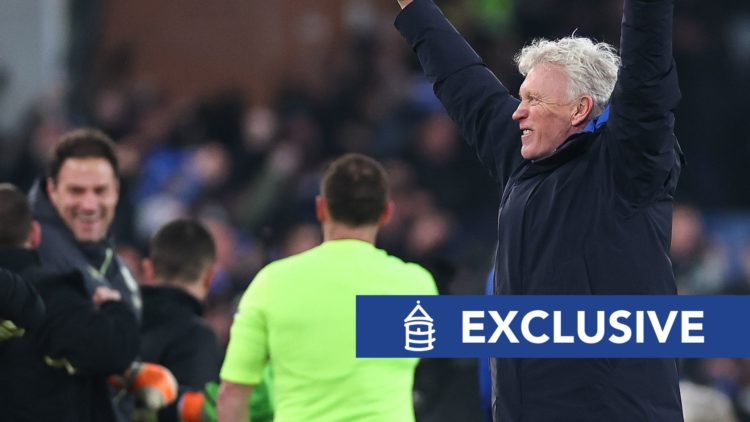 David Moyes celebrates. Overlaid, an exclusive banner.