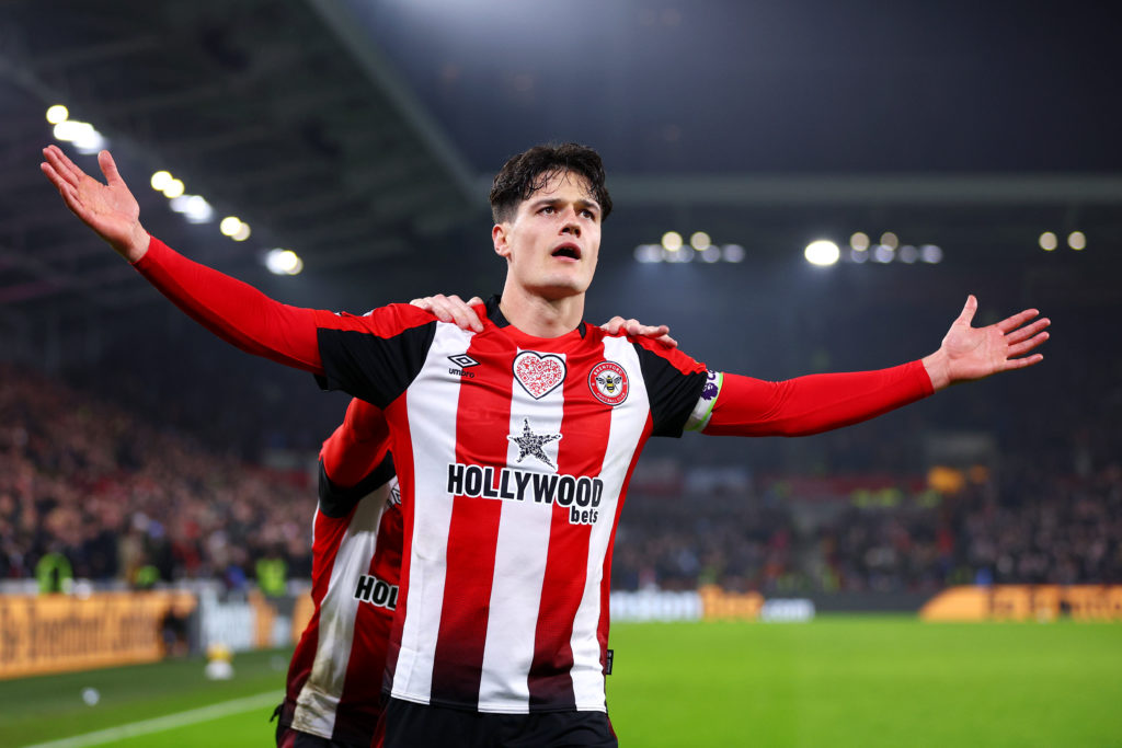Brentford FC v Manchester City FC - Premier League
