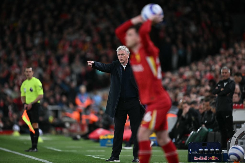 CORRECTION / FBL-ENG-PR-LIVERPOOL-EVERTON