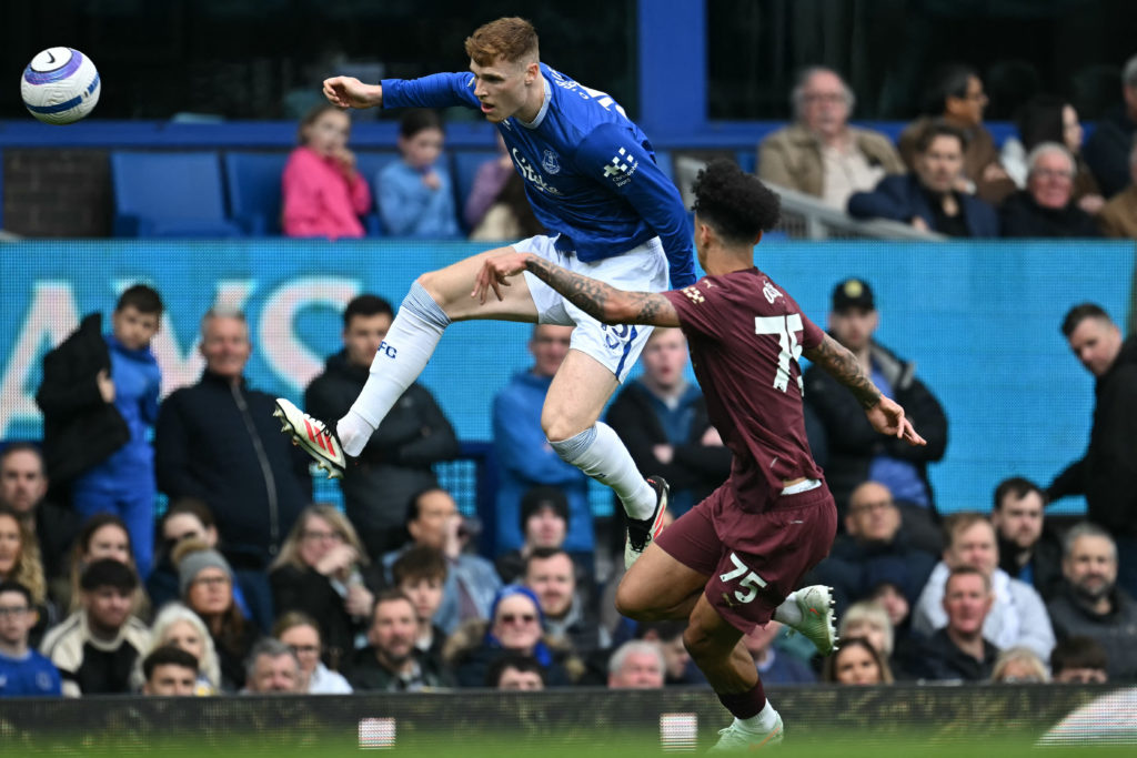 FBL-ENG-PR-EVERTON-MAN CITY
