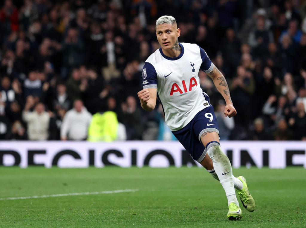 Tottenham Hotspur FC v Nottingham Forest FC - Premier League