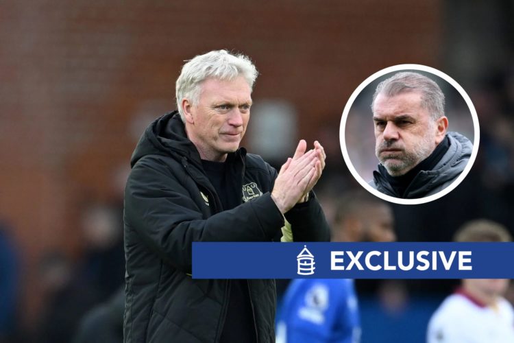 David Moyes, Manager of Everton, acknowledges the fans after the Premier League match between Everton FC and West Ham United. Ange Postecoglou, Man...