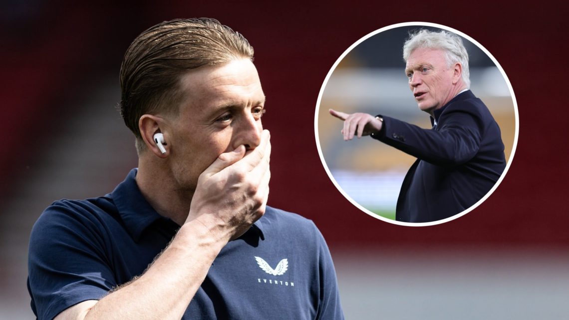 Jordan Pickford prepares for Everton's game away to Nottingham Forest. David Moyes reacts during a Premier League game whilst managing Everton.