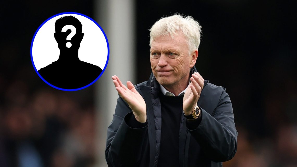 David Moyes claps the Everton fans after their defeat to Manchester City.