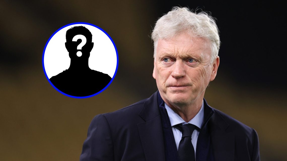 David Moyes watches on as Everton draw against Wolves.