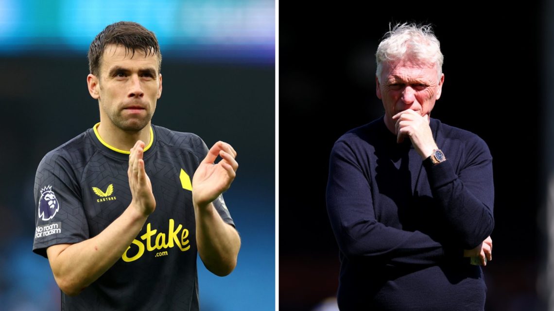 Seamus Coleman plays for Everton away to Manchester City. David Moyes looks on as his Everton side play in the Premier League.