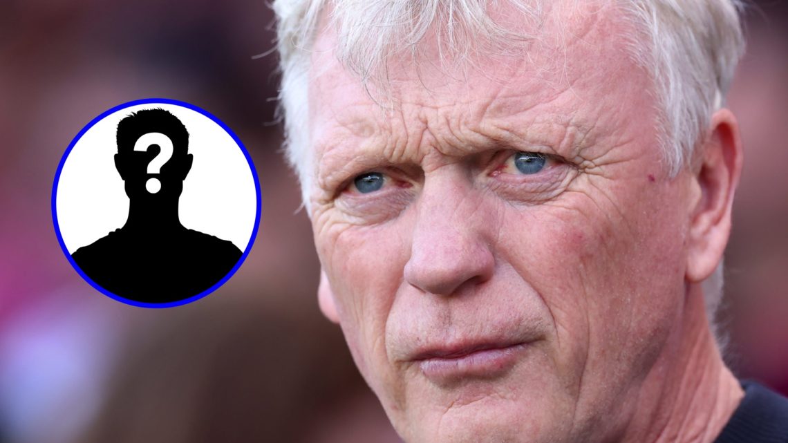 David Moyes looks on from the dugout as Everton take all three points from Fulham.