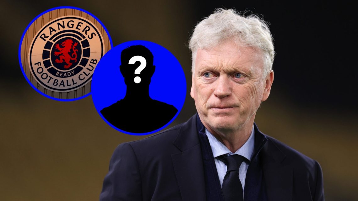 David Moyes looks on as Everton draw against Wolves.