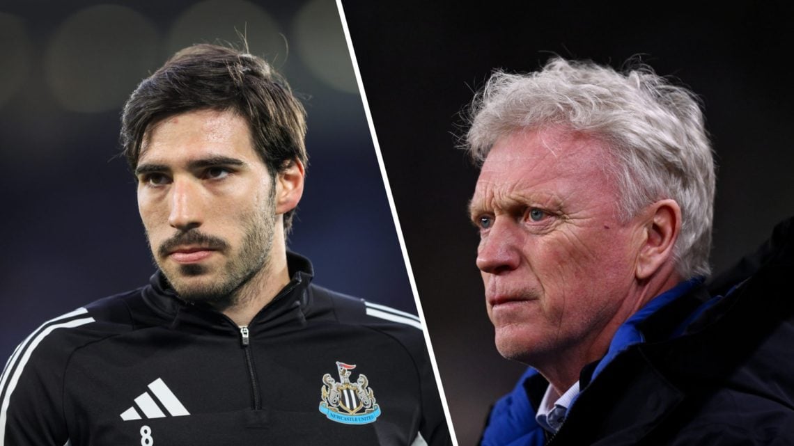 Sandro Tonali warms up ahead of Newcastle United's Premier League game. David Moyes looks on as Everton draw against Wolves at Molineux.