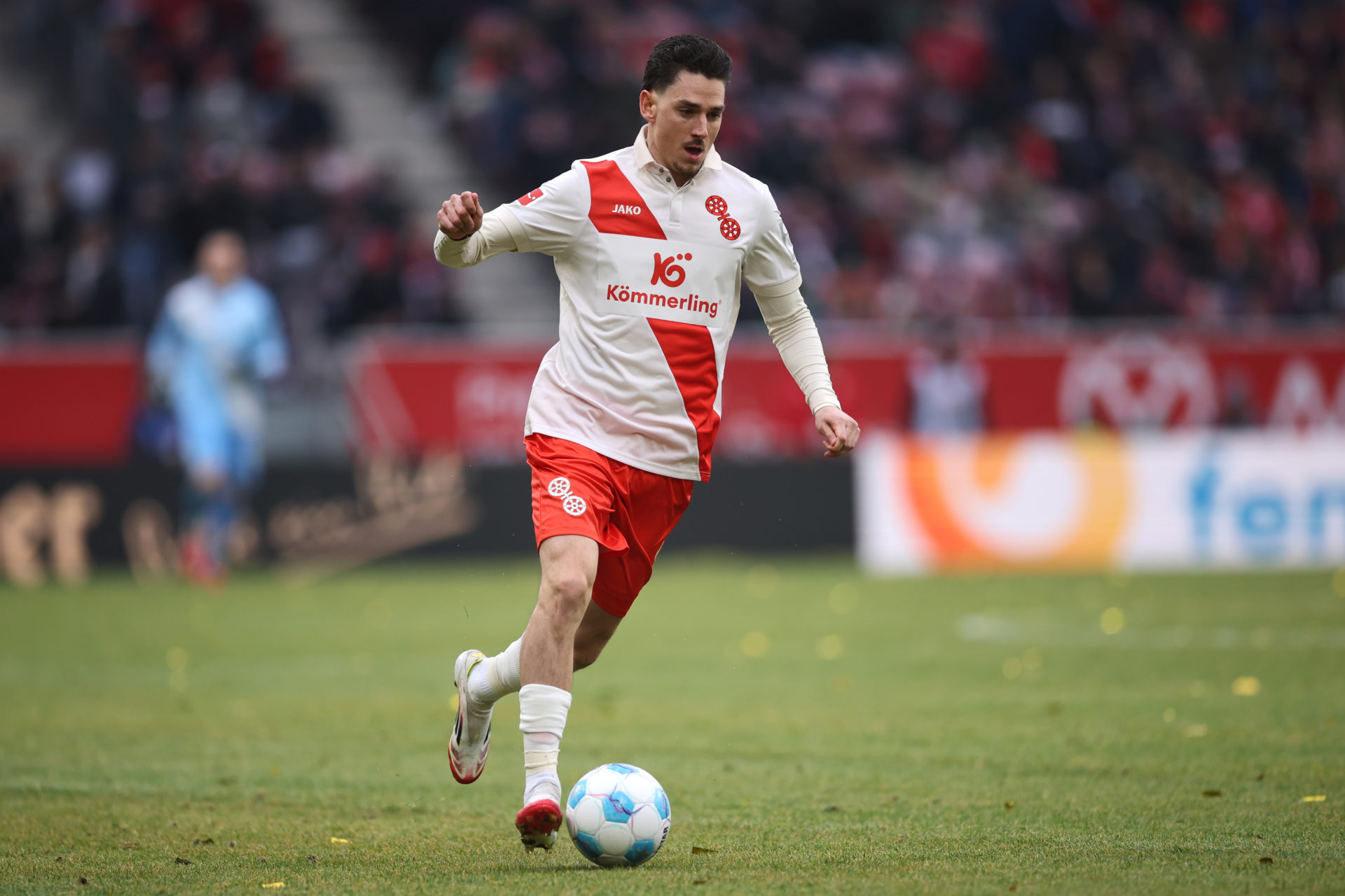 Mainz right-back Anthony Caci.