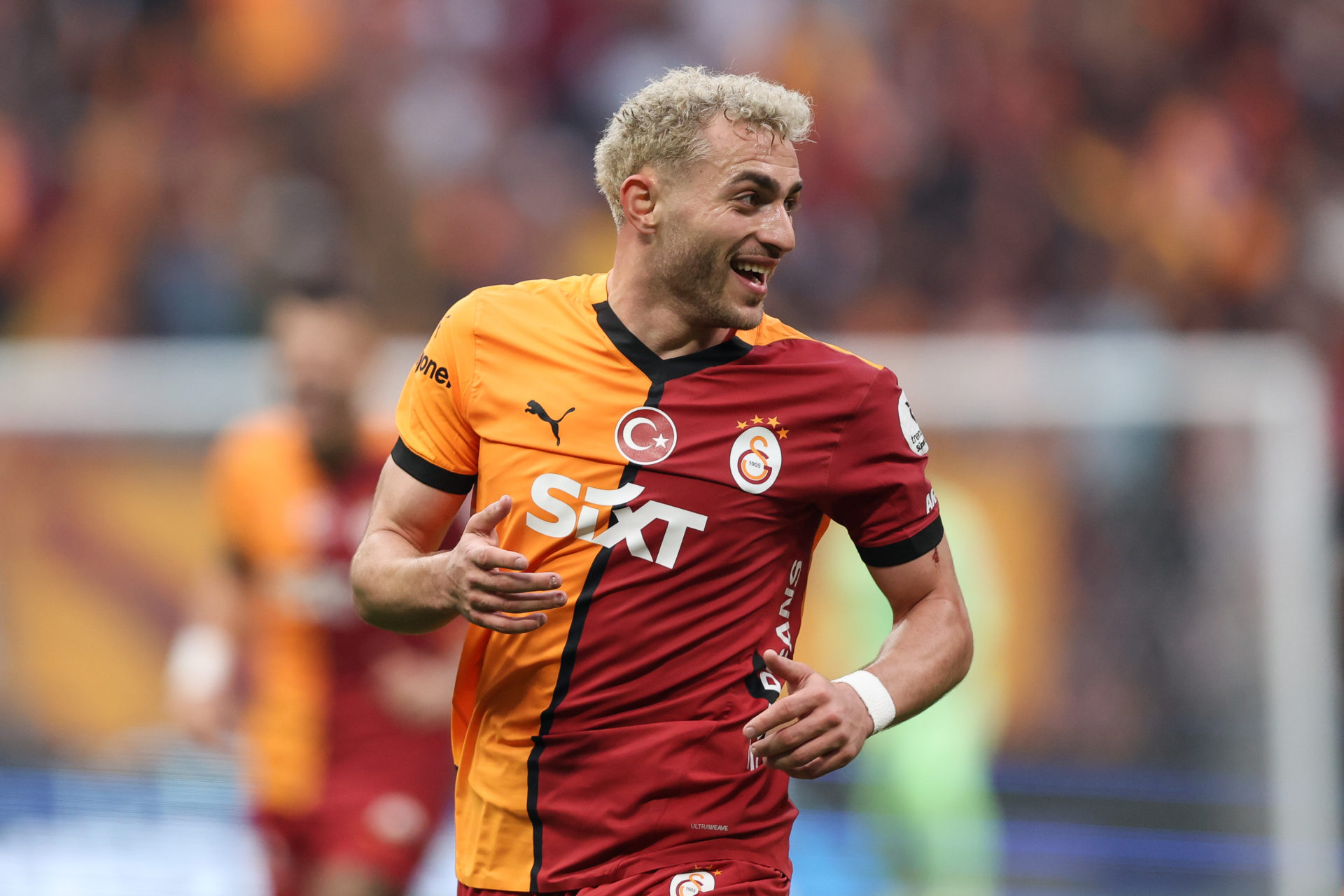 Galatasaray winger Baris Alper Yilmaz in action.