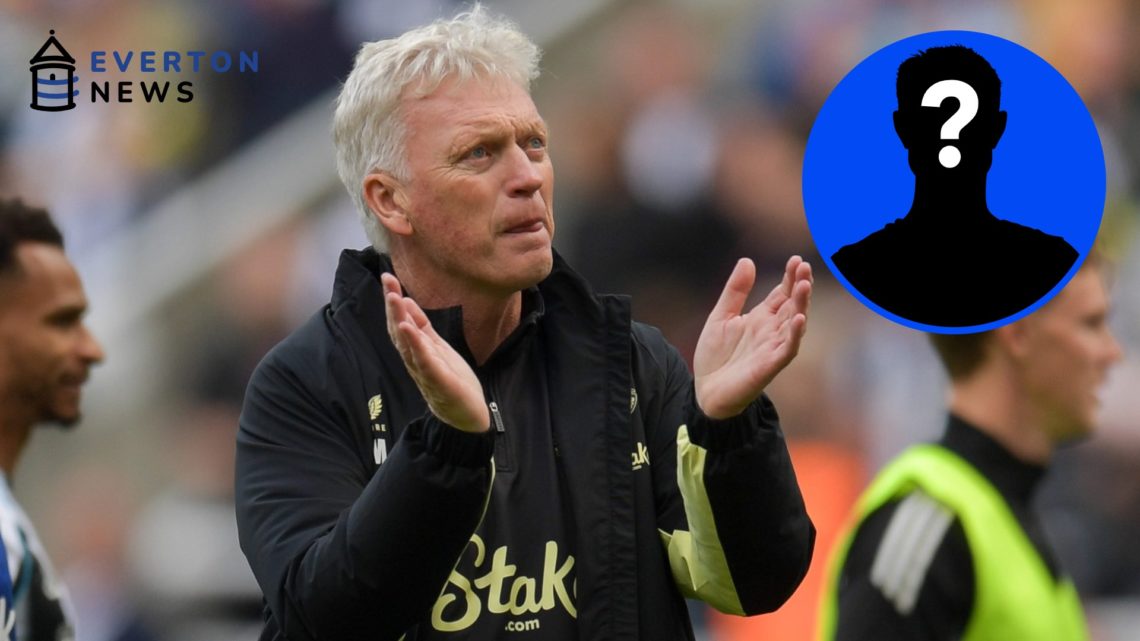 David Moyes applauds the Everton fans who travelled to watch them beat Newcastle United.