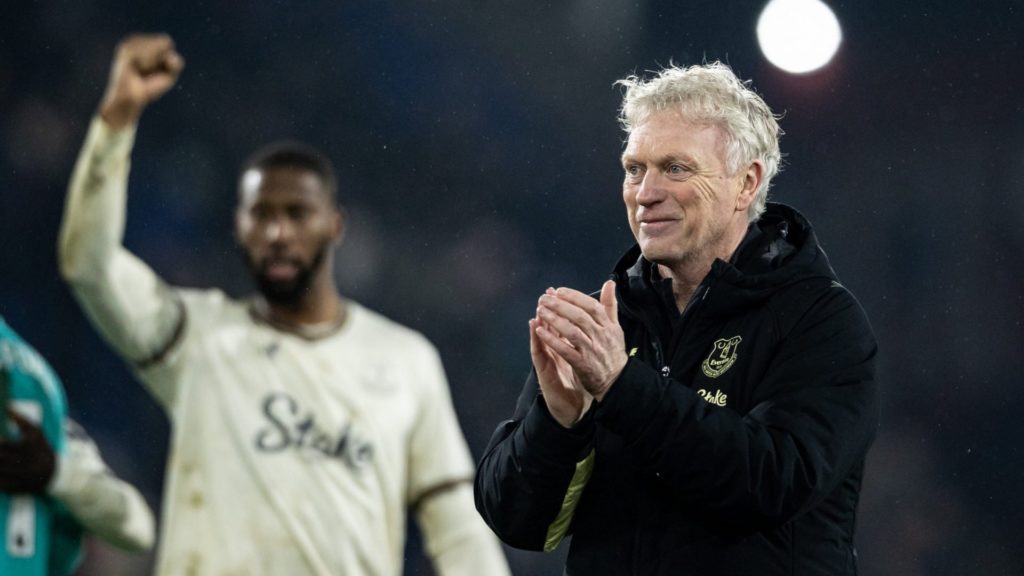 David Moyes claps the Everton fans following their victory against Crystal Palace.