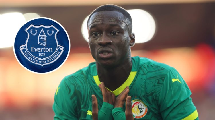 Senegal midfielder Habib Diarra. Inset of Everton badge.