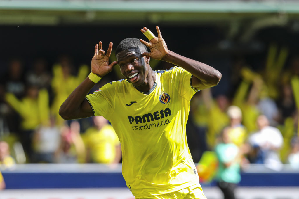 Thierno Barry celebrates for Villarreal after scoring vs Osasuna.