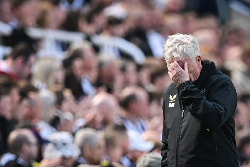 FBL-ENG-PR-NEWCASTLE-EVERTON