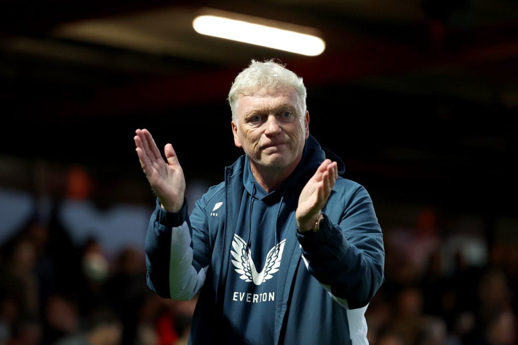 Everton boss David Moyes clapping.