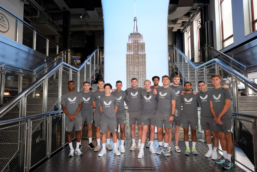 Everton F.C. Visits the Empire State Building