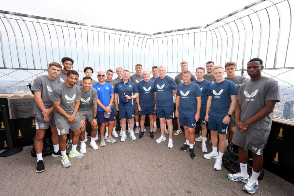 Everton F.C. Visits the Empire State Building