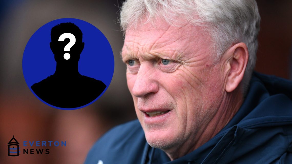 David Moyes sits in the dugout at the Wham Stadium during the draw between Accrington Stanley and Everton.