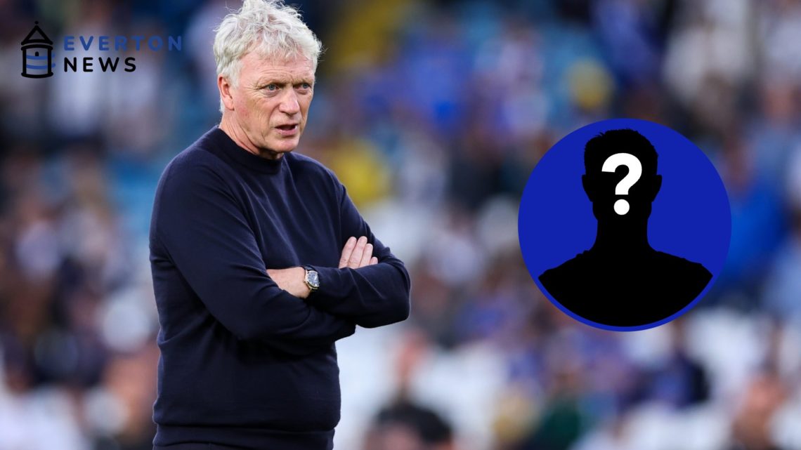 David Moyes watches on as his Everton side face Leeds United at Elland Road.