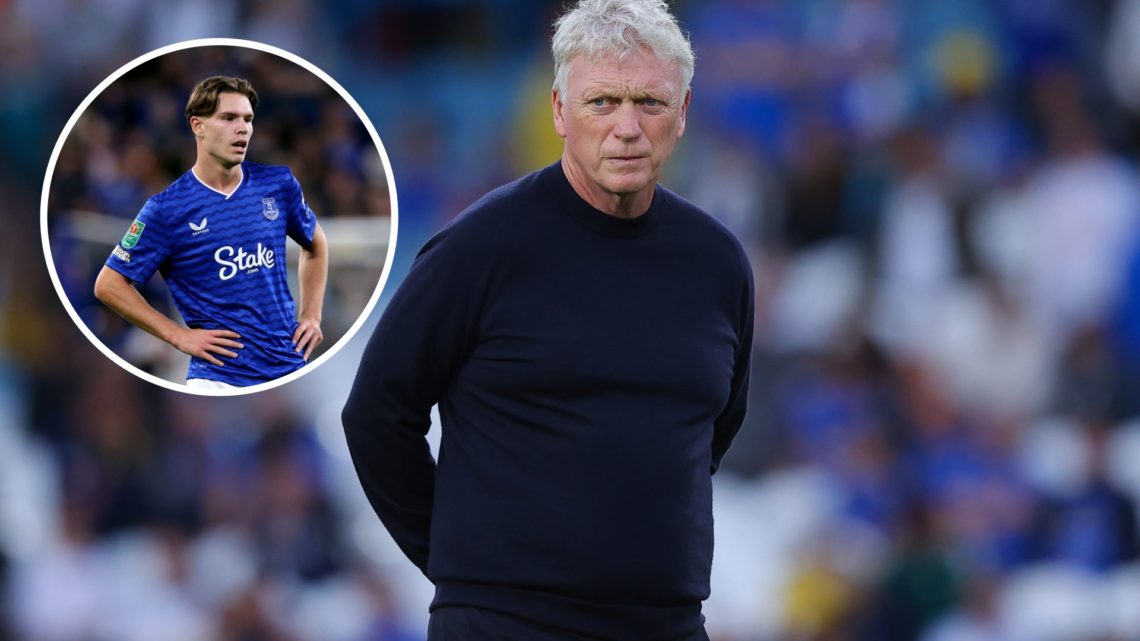 Everton manager David Moyes. Inset of Tyler DIbling.