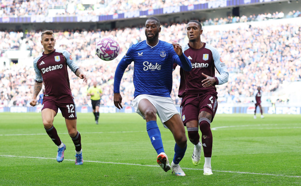 Everton v Aston Villa - Premier League