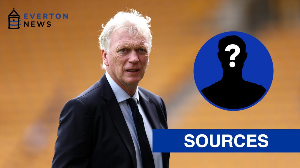 David Moyes looks around Molineux ahead of Wolves vs Everton.