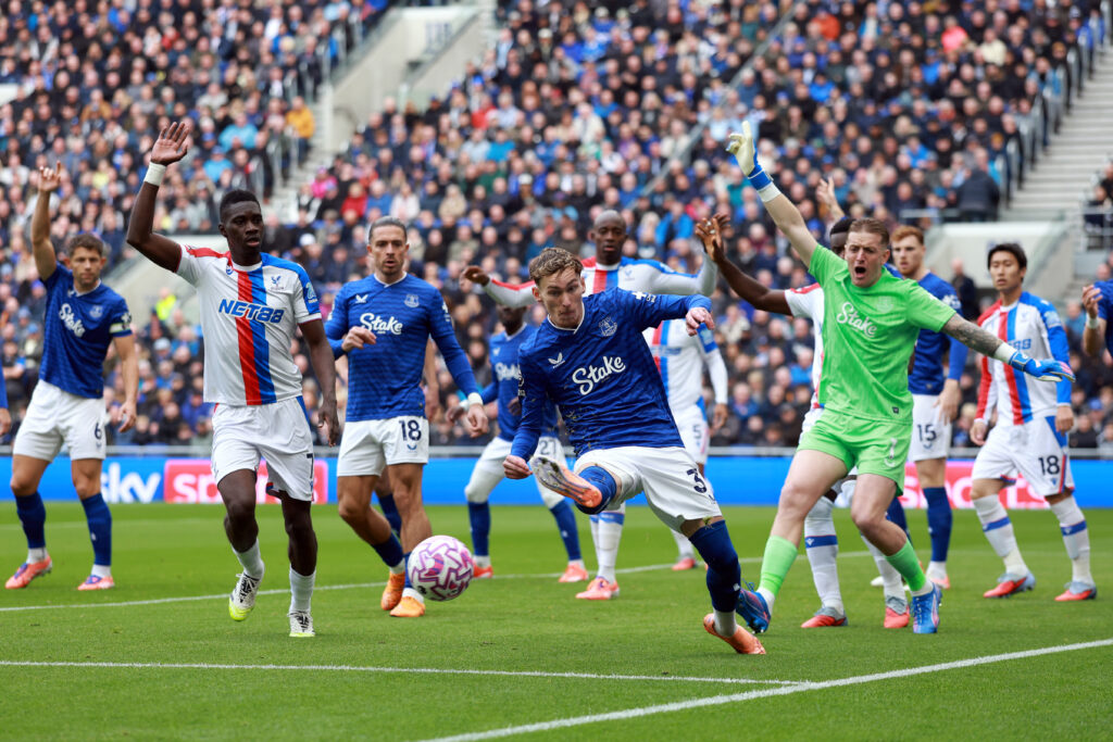 Everton v Crystal Palace - Premier League