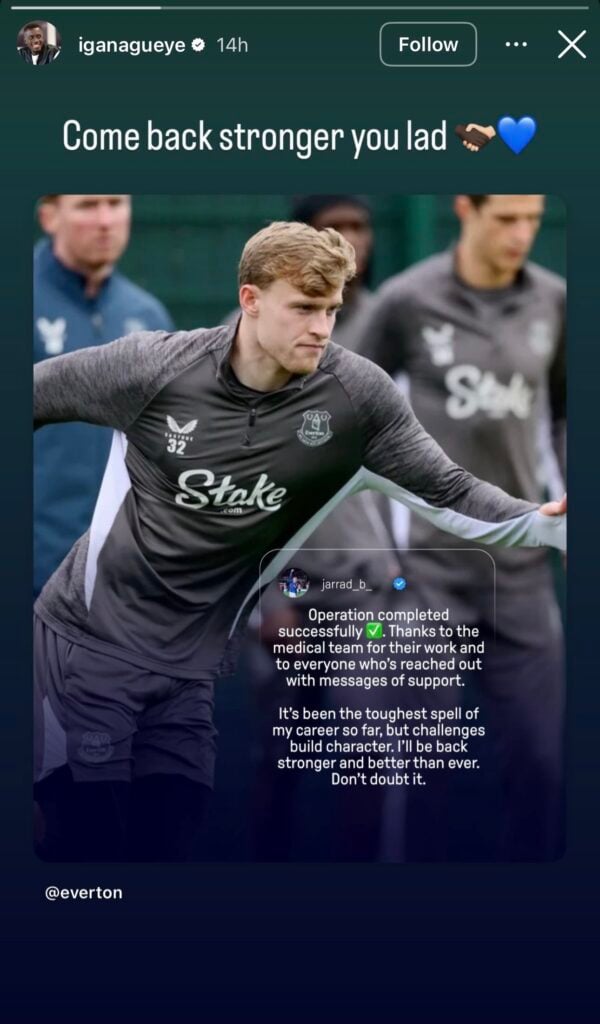 Jarrad Branthwaite receives injury message from Everton's Idrissa Gana Gueye.
